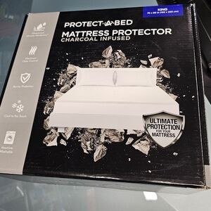 PROTECT A BED ULTIMATE MATTRESS PROTECTOR CHARCOAL INFUSED KING SIZE